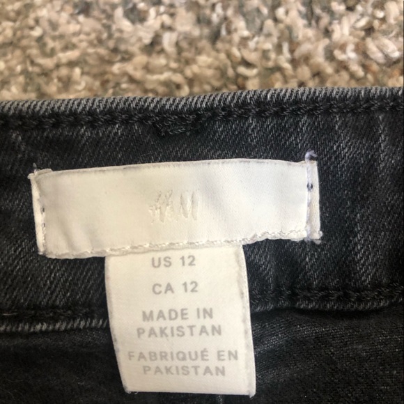 H&M shorts - Picture 3 of 3